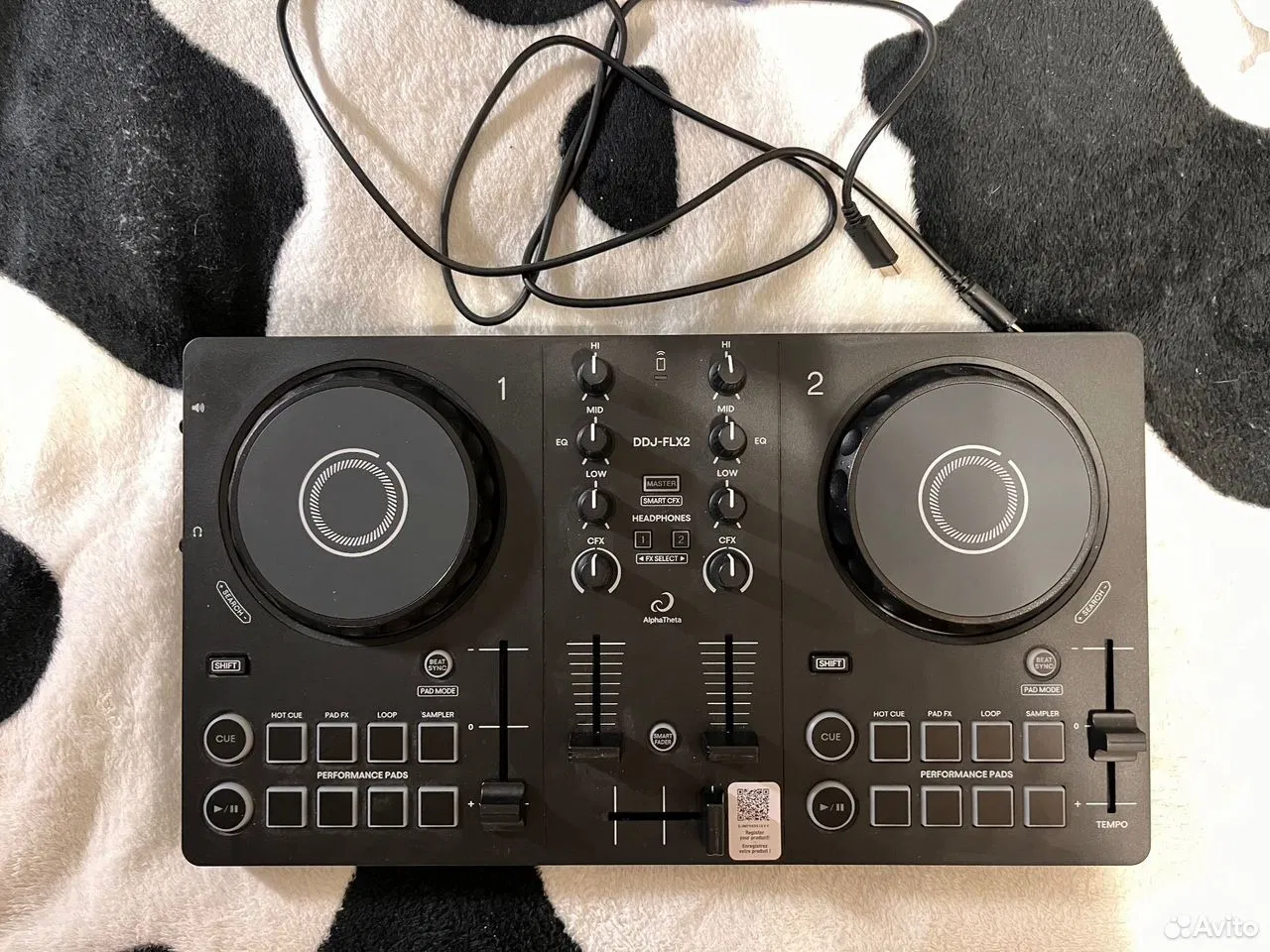 DJ-контроллер AlphaTheta DDJ-FLX2, Томск
