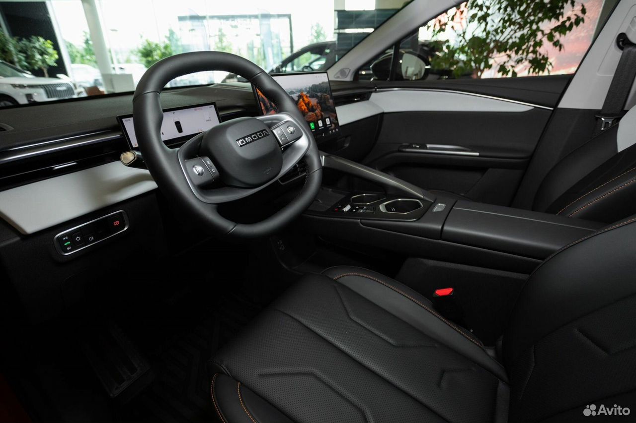 OMODA C5 1.5 AMT, 2026