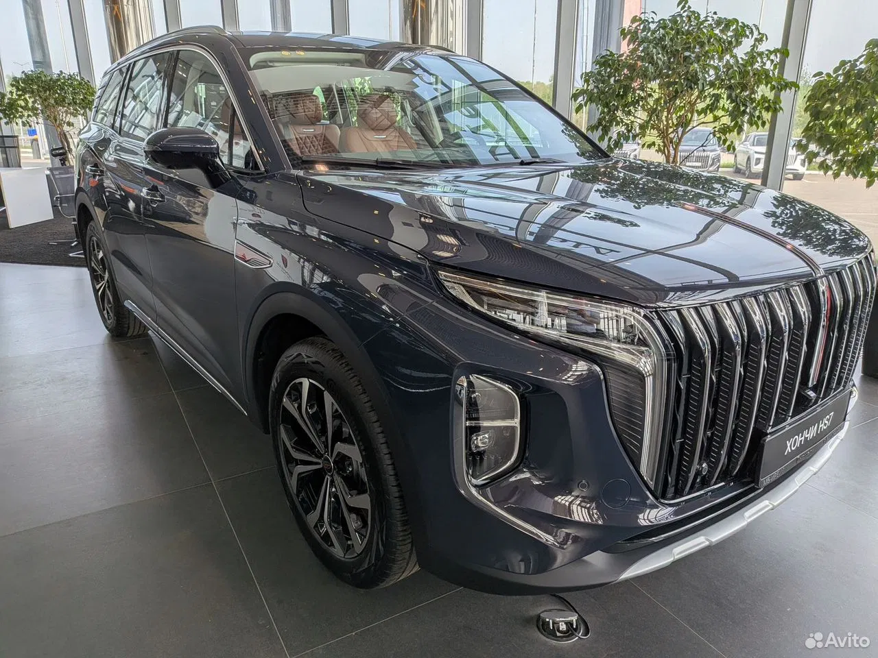 Hongqi HS7 2.0 AT, 2025