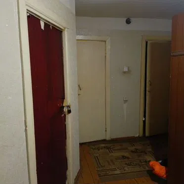 Комната 16,7 м² в 2-к., 1/3 эт.