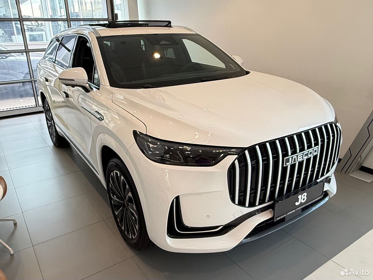 JAECOO J8 2.0 AMT, 2026