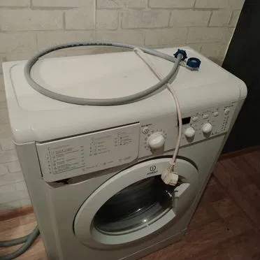 Стиральная машина indesit 4 кг
